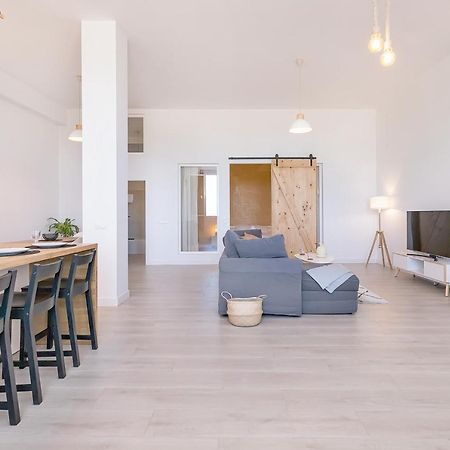 Homey Apt Competa Bagian luar foto