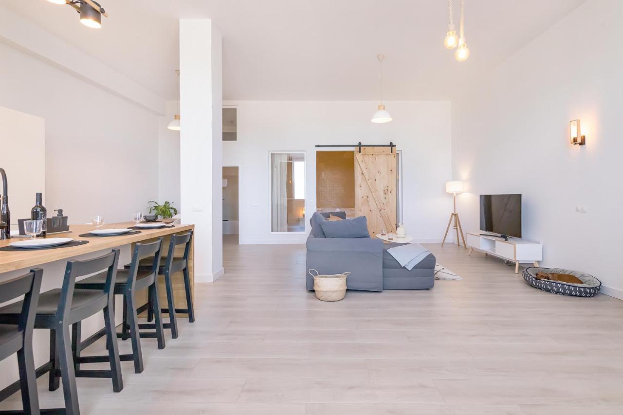 Homey Apt Competa Bagian luar foto